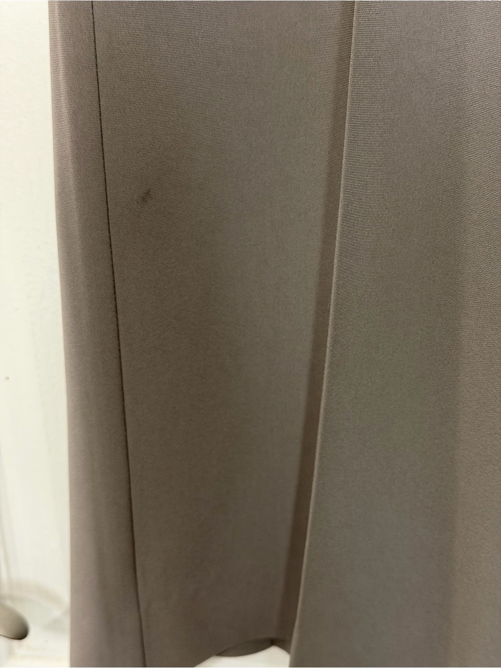 St. John Taupe Wide Leg Trouser Dress Pants Sz 8 Stretch Crepe Career - Picture 3 of 8